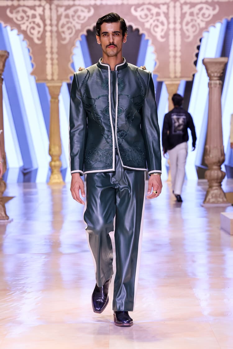 Fashion runway - Nandi collection